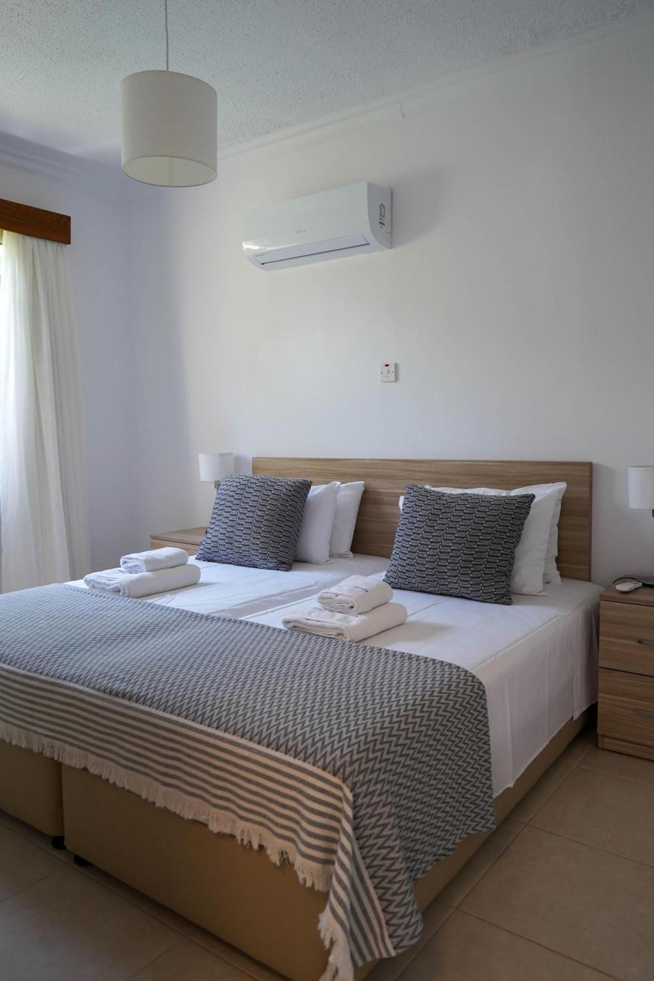 Aparthotel Basilica Paphos
